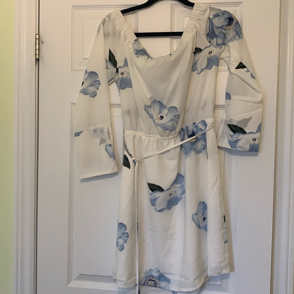 NWT Strapless Dress with Butterflies blue and white - Picture 1 of 1